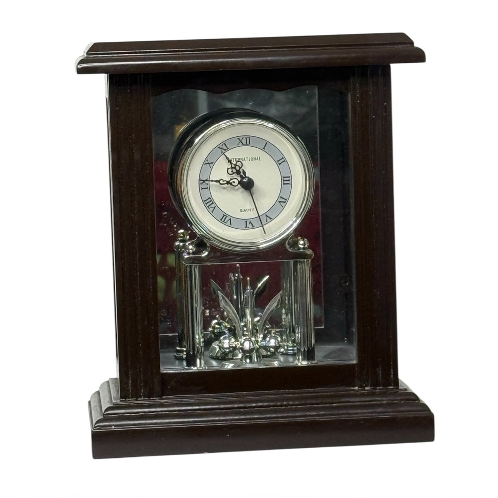International Silver Company Wood Carriage Anniversary Clock Quartz Mantle Shelf